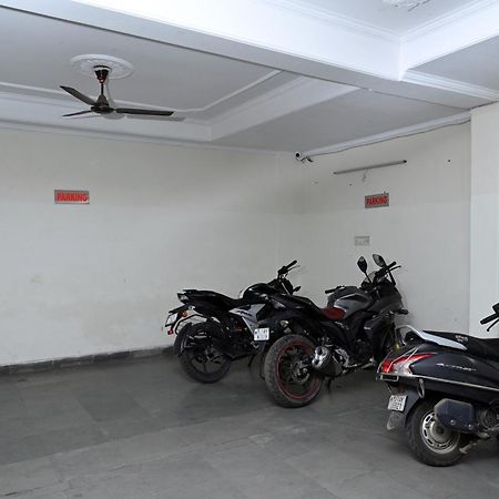 Hotel Pulse Inn Near Railway Station Dzsaipur Kültér fotó