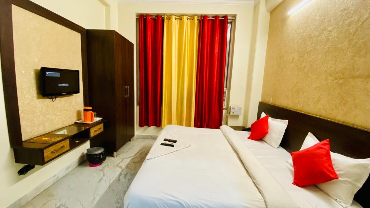 Hotel Pulse Inn Near Railway Station Dzsaipur Kültér fotó