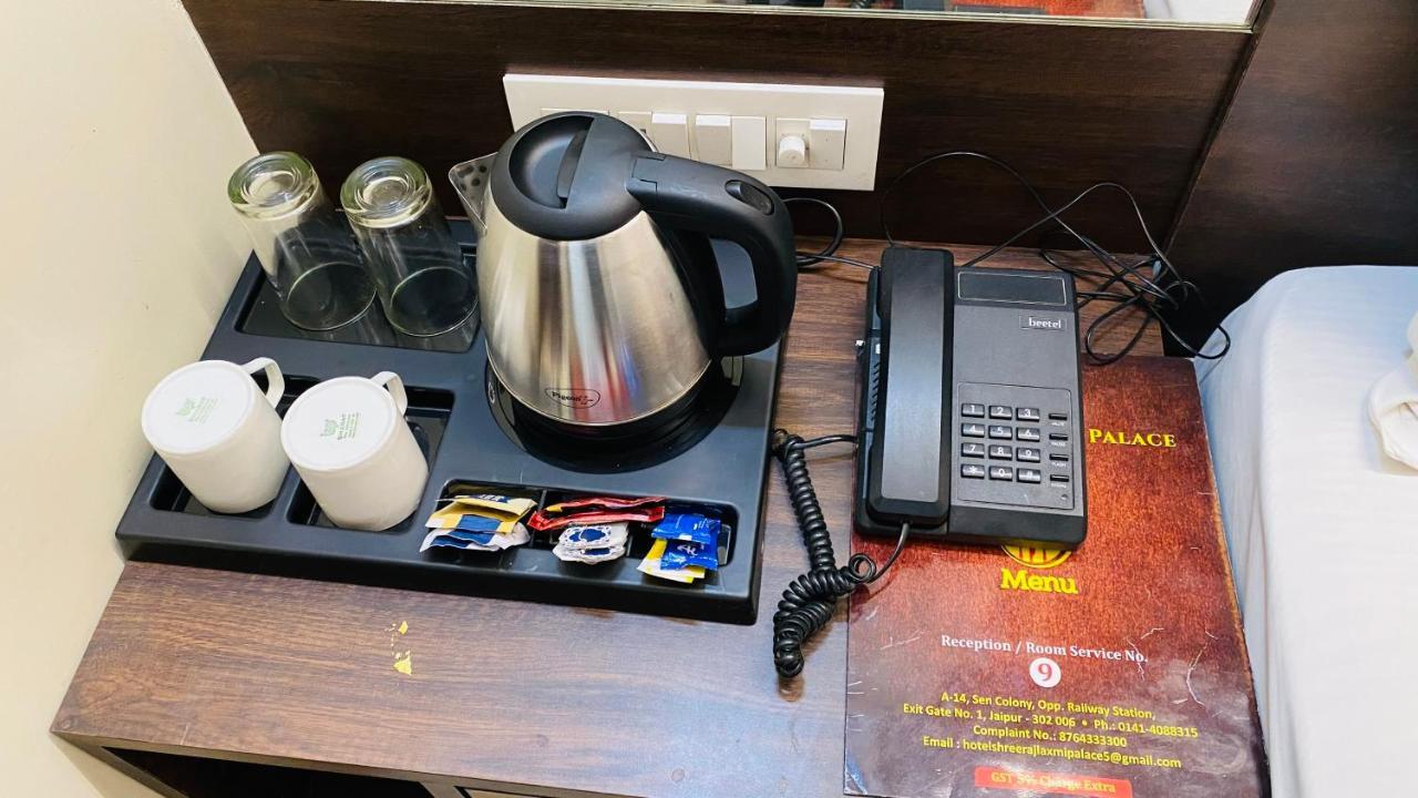 Hotel Pulse Inn Near Railway Station Dzsaipur Kültér fotó