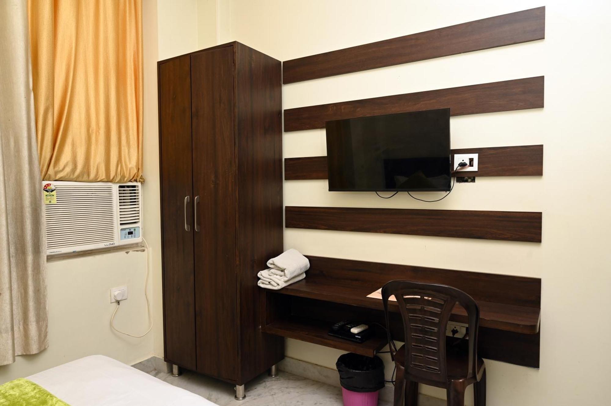 Hotel Pulse Inn Near Railway Station Dzsaipur Kültér fotó